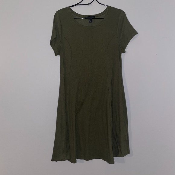 Forever 21 Olive Green Dress - Picture 1 of 3